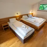 Malo By We Rent, Summercard Included Viehhofen