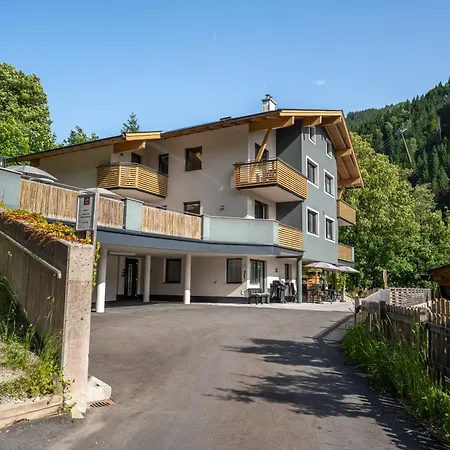 Malo By We Rent, Summercard Included Appartamento