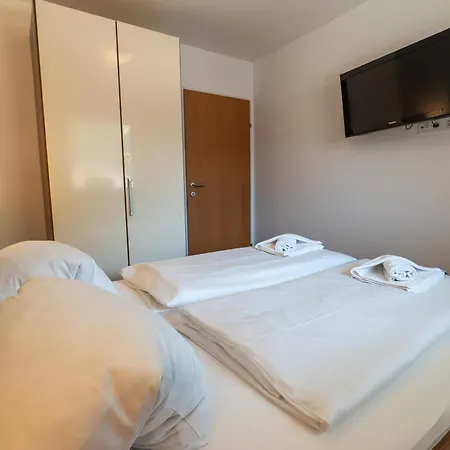 Malo By We Rent Appartement