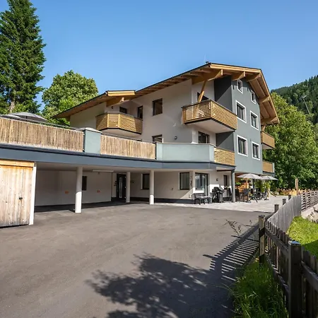 Malo By We Rent, Summercard Included