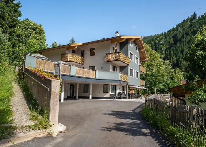 Malo By We Rent, Summercard Included Appartamento