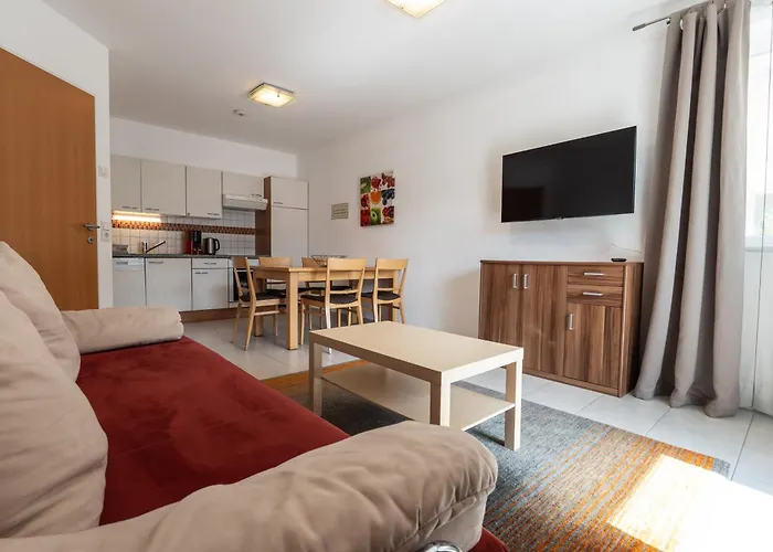 Malo By We Rent, Summercard Included